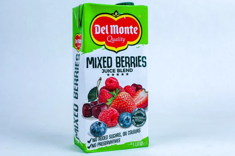 Delmonte mixed berry 1L